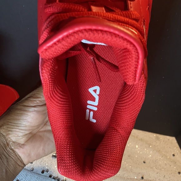 Fila athletic shoes - Picture 9 of 16